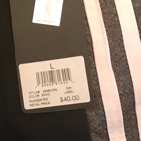 Shorts - Picture 9 of 9